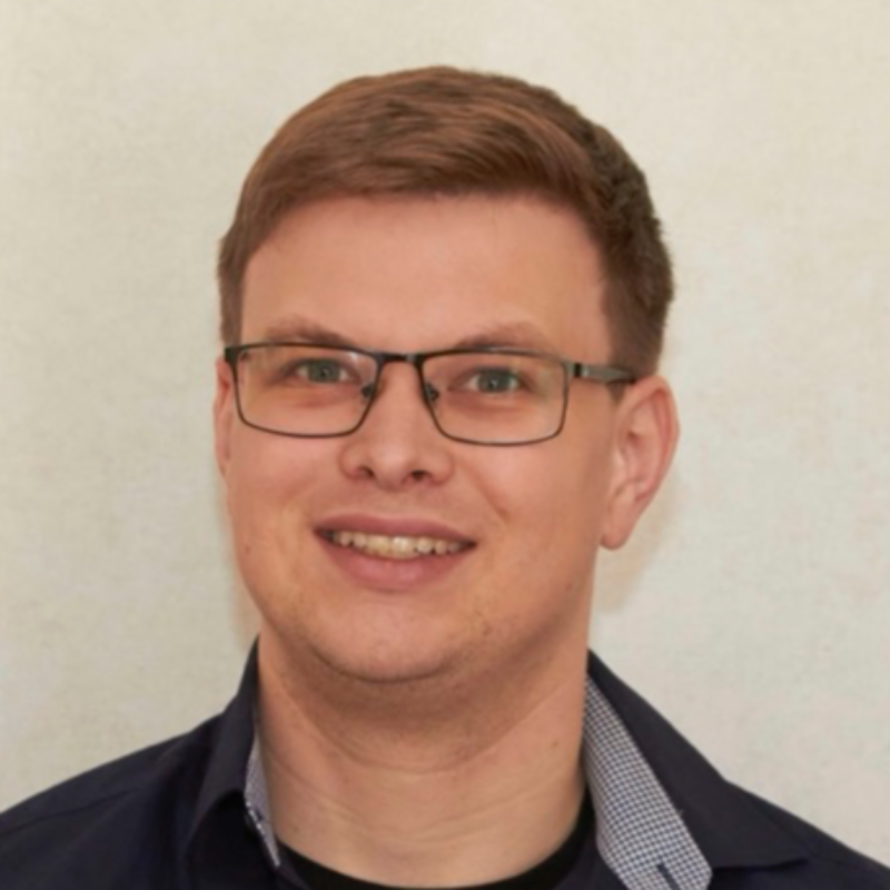  Tjorben Mller