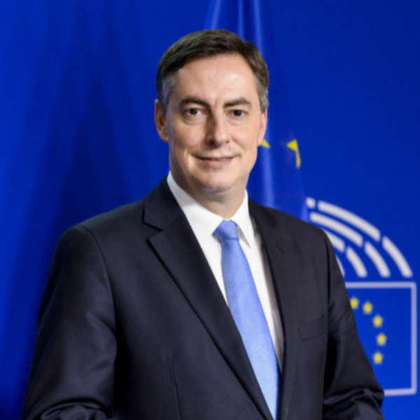  David McAllister